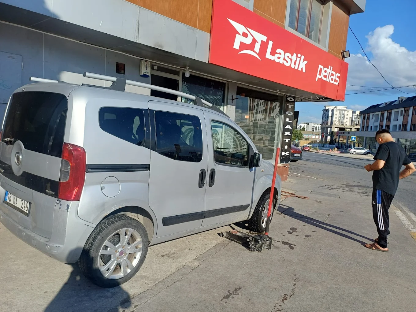 Kış lastiği montajı