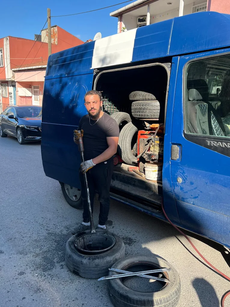 Mobil servis aracı